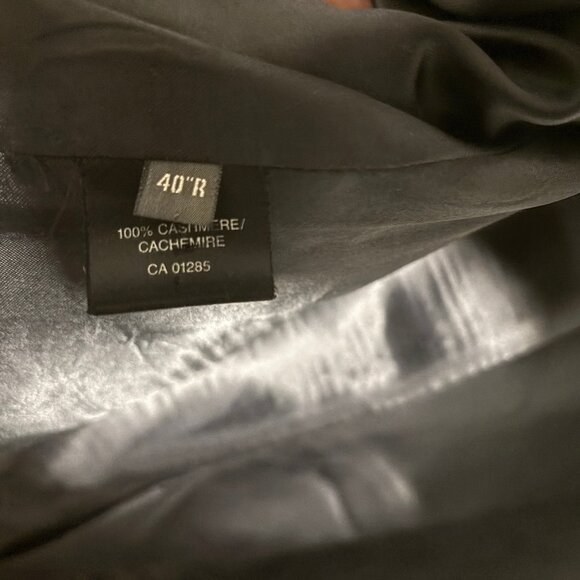 Holt Renfrew Made in England Double Breasted Navy Cashmere Overcoat Med - Large - Picture 14 of 16